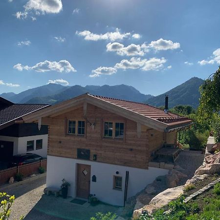 Chalet Bergsucht In Ruhpolding Bayern, Traumlage Am Sonnigen Suedhang, Kostenlose Parkplaetze, Schnelles Wlan, Ruhige Sackgasse, Netflix Inklusive Exterior foto